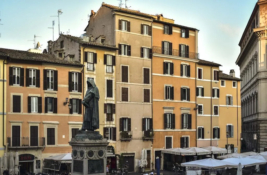 Campo De' Fiori Brand New Apartment Rome Italy